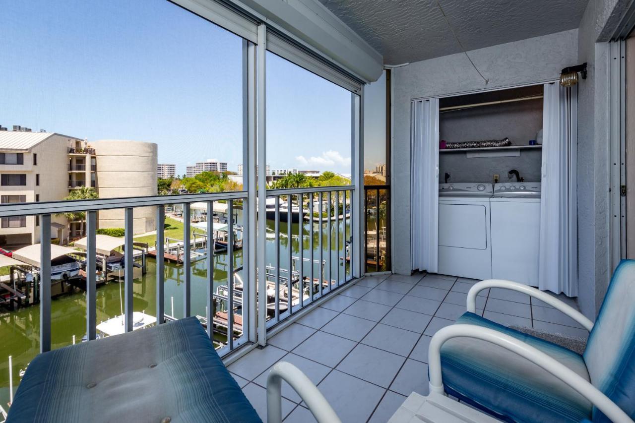 Royal Pelican 381, 2 Bedrooms, Sleeps 6, Canal View, Heated Pool, Elevator Fort Myers Beach Buitenkant foto